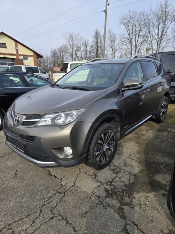 Toyota RAV4 2.2D4D,6ātr.07.15` - attēls 4