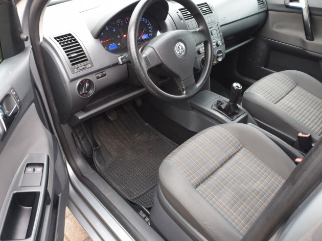 VW Polo 1.4TDi 51kW 5 durvj. 10.07` - attēls 9