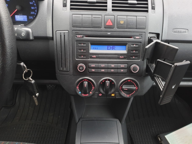 VW Polo 1.4TDi 51kW 5 durvj. 10.07` - attēls 12