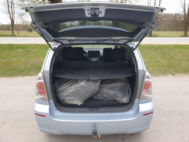 Toyota Corolla Verso 2.2 D 130kW 6ātr.03.07` - attēls 21