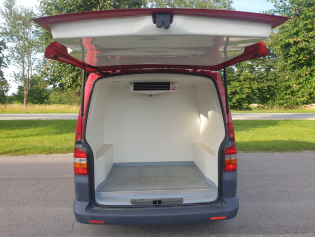 VW T5 aukstā saldētava 1.9TDi 75kW 02.07` - attēls 19