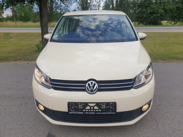 VW Touran 2.0TDi 7vietas Comfline 09.15` - attēls 5