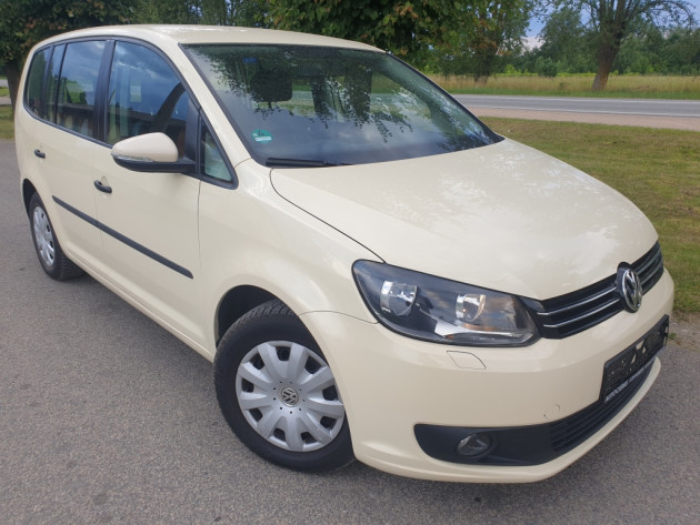 VW Touran 2.0TDi 7vietas Comfline 09.15` - attēls 3