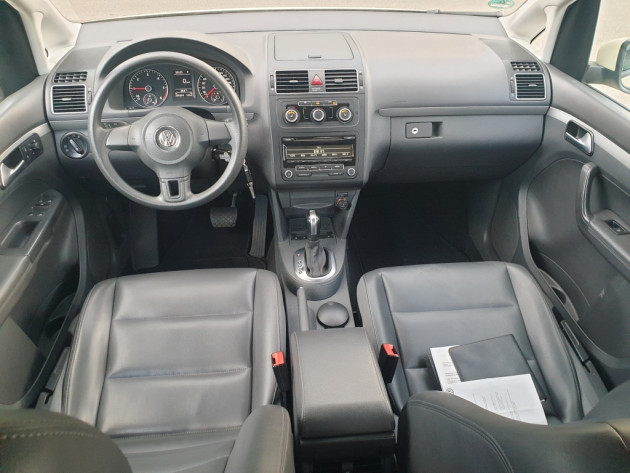 VW Touran 2.0TDi 7vietas Comfline 09.15` - attēls 12