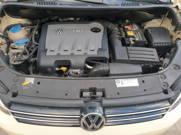 VW Touran 2.0TDi 7vietas Comfline 09.15` - attēls 29