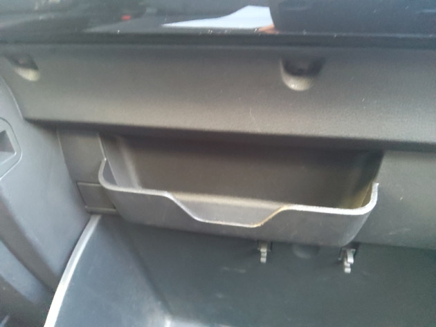 VW UP ! 1.0i 44kW Move up!  07`15g. - attēls 17
