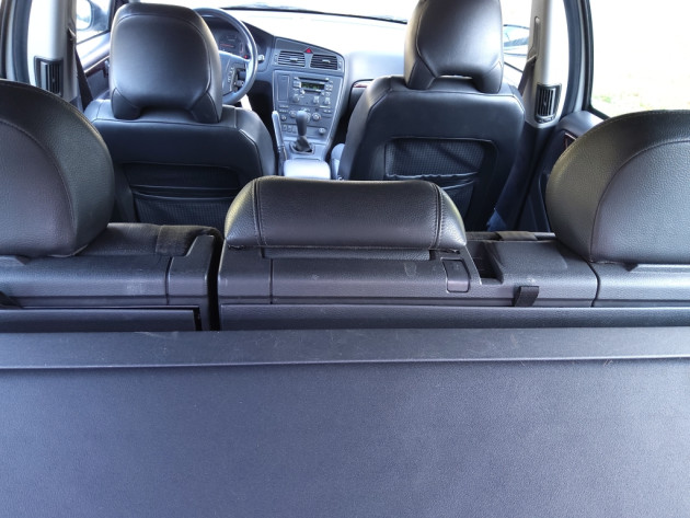 Volvo V70 2.4D 120kW Momentum 09.03` - attēls 19