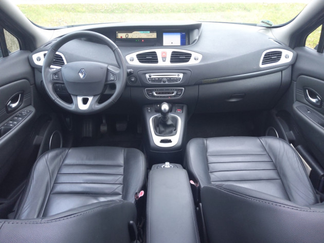Renault Grand Scenic 2.0Dci118kW Exlysive02.10` - attēls 14
