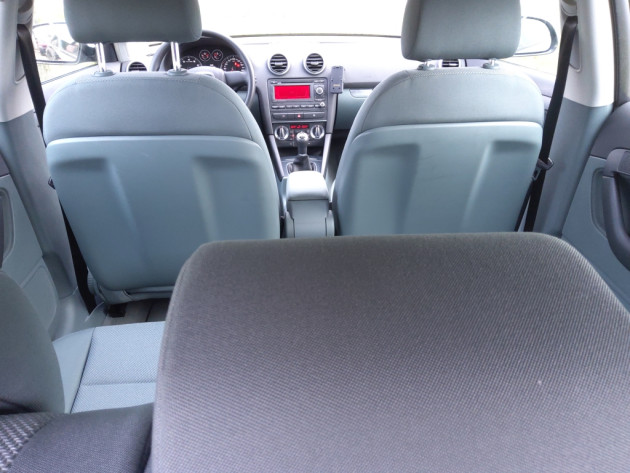 Audi A3 1.6i 75kW Sportback 09.09` - attēls 15