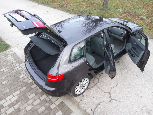 Audi A3 1.6i 75kW Sportback 09.09` - attēls 9