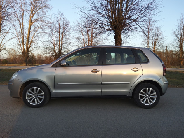 VW Polo 1.4TDi 51kW 5 durvj. 10.07` - attēls 8