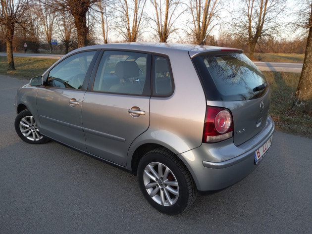 VW Polo 1.4TDi 51kW 5 durvj. 10.07` - attēls 4