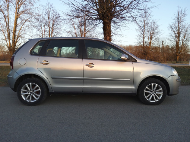 VW Polo 1.4TDi 51kW 5 durvj. 10.07` - attēls 6