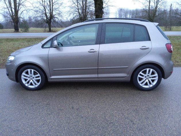 VW Golf VI Plus 2.0TDi 103kW 11.09` - attēls 6