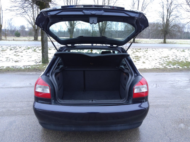 Audi A3 1.9TDi 66kW Ambition 12.00` - attēls 24
