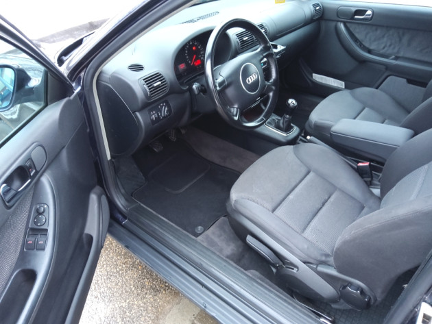 Audi A3 1.9TDi 66kW Ambition 12.00` - attēls 10
