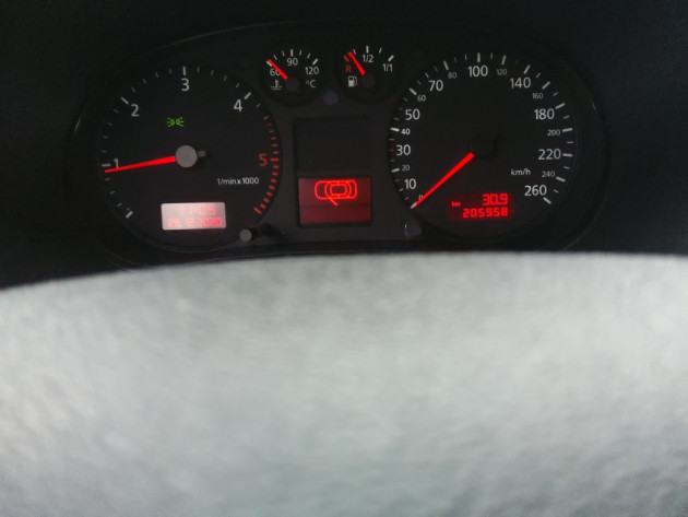 Audi A3 1.9TDi 66kW Ambition 12.00` - attēls 25