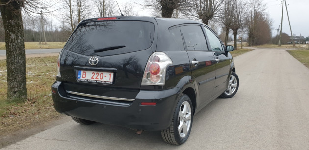 Toyota 7v.Corolla Verso 1.8 Executive 12.06` - attēls 4