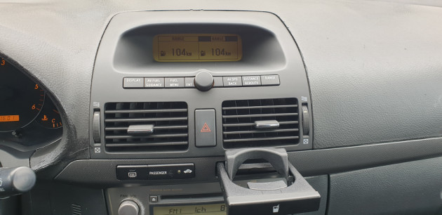 Toyota Avensis 2.0D-D4 85kW Exlysive Sol 05.06` - attēls 12