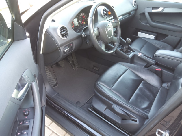 Audi A3 Sport 5d. 1.6TDi 77kW 06.10` - attēls 10