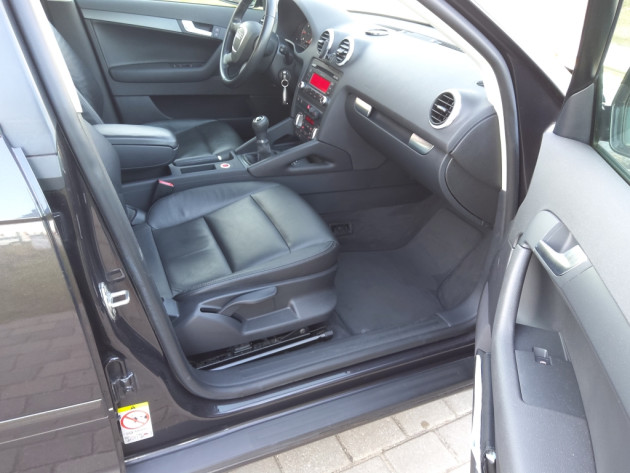 Audi A3 Sport 5d. 1.6TDi 77kW 06.10` - attēls 17