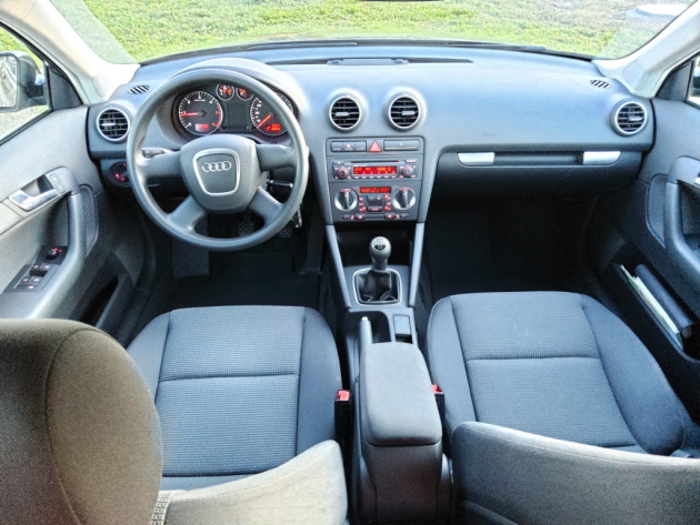 Audi A3 1.9TDi 77kW Ambition 5d.12.06' - attēls 12