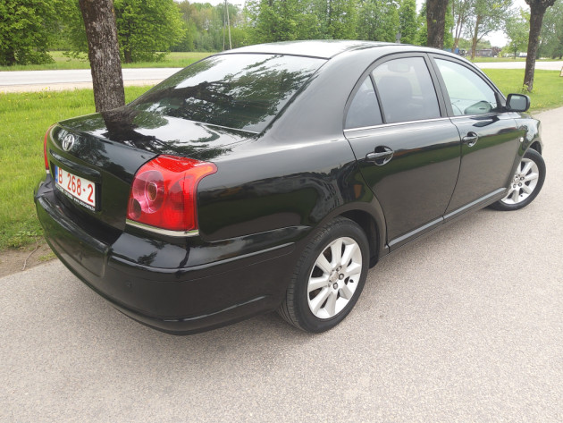 Toyota Avensis 2.0D-D4 85kW Exlysive Sol 05.06` - attēls 4