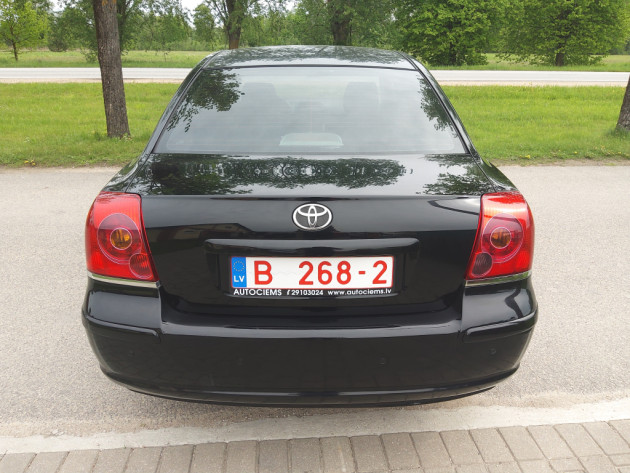 Toyota Avensis 2.0D-D4 85kW Exlysive Sol 05.06` - attēls 7