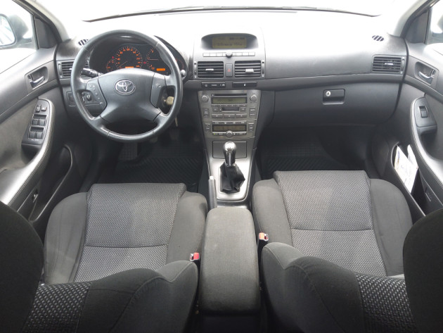 Toyota Avensis 2.0D-D4 85kW Exlysive Sol 05.06` - attēls 15