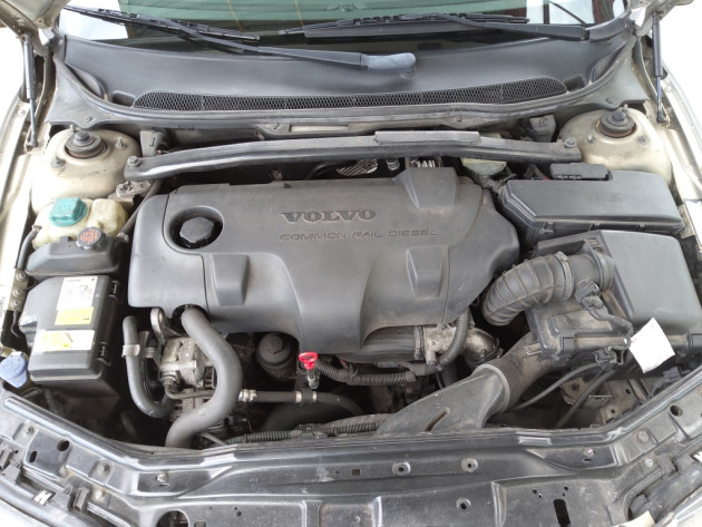 Volvo V70 2.4D 120kW Momentum 09.03` - attēls 21