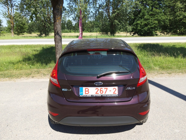Ford Fiesta1.6TDCi 70kW Titanium 11.10' - attēls 7