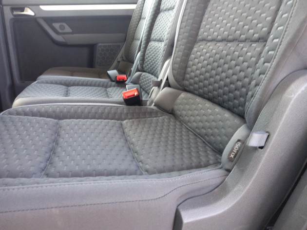 VW Touran 1.9TDi 77kW HIGHLINE 06.07` - attēls 16
