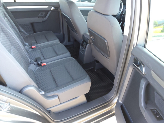 VW Touran 1.9TDi 77kW HIGHLINE 06.07` - attēls 18