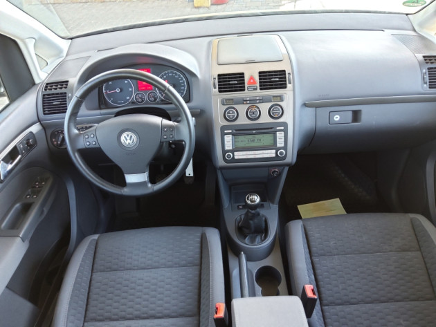 VW Touran 1.9TDi 77kW HIGHLINE 06.07` - attēls 12