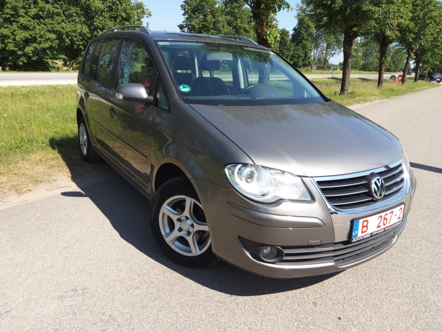 VW Touran 1.9TDi 77kW HIGHLINE 06.07` - attēls 3