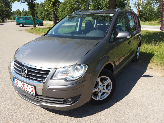 VW Touran 1.9TDi 77kW HIGHLINE 06.07` - attēls 1