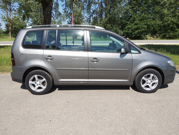 VW Touran 1.9TDi 77kW HIGHLINE 06.07` - attēls 7