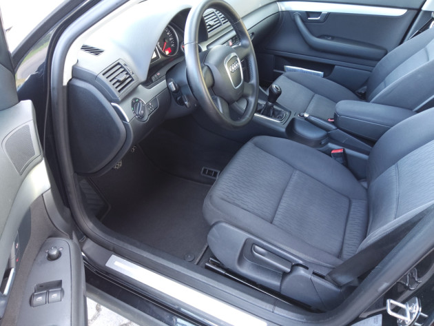 Audi A4 1.9TDi 85kW 08.07` - attēls 10