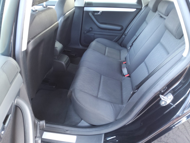 Audi A4 1.9TDi 85kW 08.07` - attēls 17