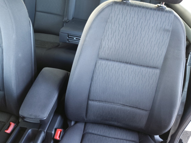 Audi A4 1.9TDi 85kW 08.07` - attēls 12