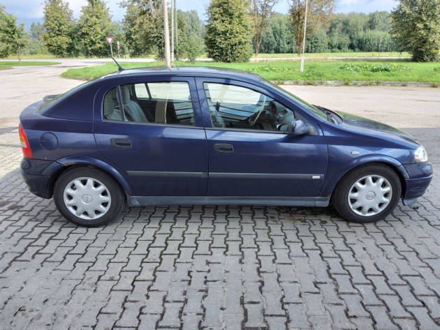 Opel Astra 5 durv, 1.6i,55kW 10.98' - attēls 8