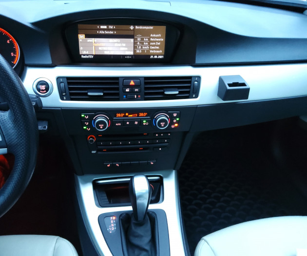 BMW 330D 170kW Perfomance 09.08` - attēls 16