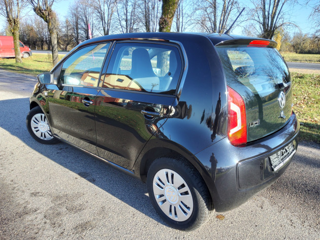 VW UP ! 1.0i 44kW Move up!  07`15g. - attēls 2