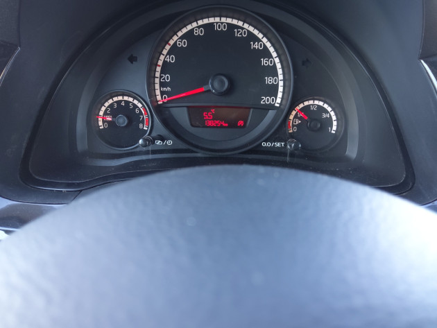 VW UP ! 1.0i 44kW Move up!  07`15g. - attēls 26