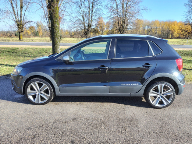 VW Cross Polo 1.6TDi 66kW 12.10` - attēls 6