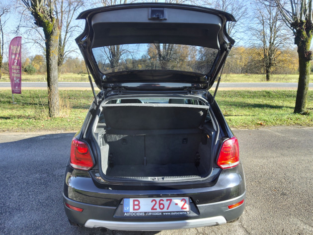 VW Cross Polo 1.6TDi 66kW 12.10` - attēls 26