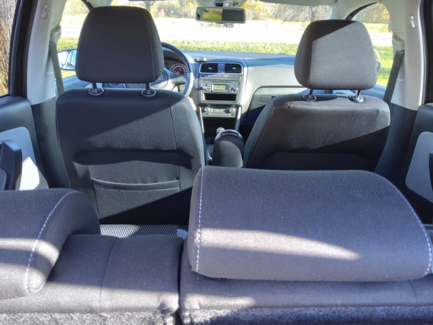 VW Cross Polo 1.6TDi 66kW 12.10` - attēls 23