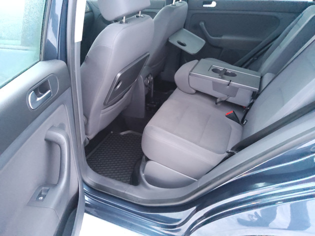 VW Golf Pluss 1.9TDi United6ātr. 04.06` - attēls 20