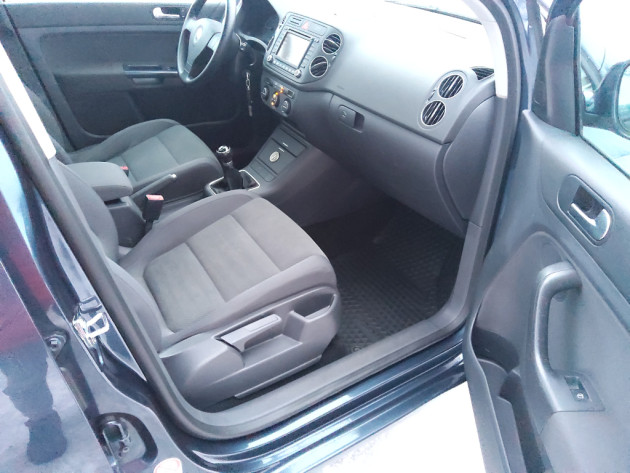 VW Golf Pluss 1.9TDi United6ātr. 04.06` - attēls 18