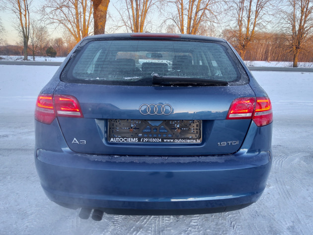 Audi A3 1.9TDi 77kW 5d.Sportback 05.09` - attēls 8
